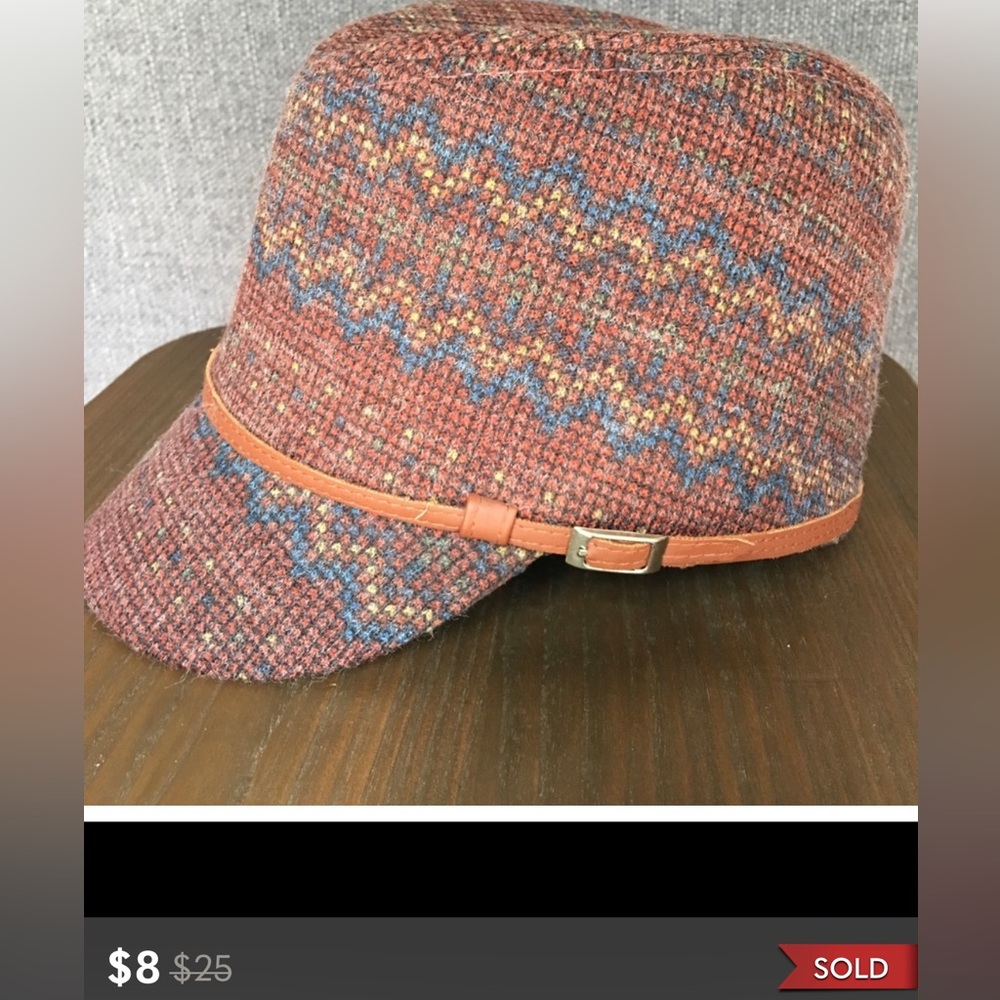 I NEED this hat!🙏🏼 NOT FOR SALE